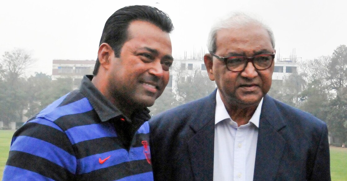 Dr Vece Paes poses with his son Leander Paes. File photo: PTI