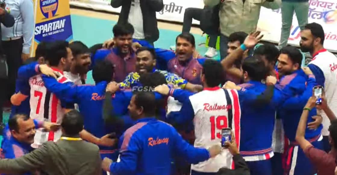 Railway players celebrate after defeating Kerala in the final of the 72d Senior National Volleyball Championship. Photo: Screengrab/FGSN
