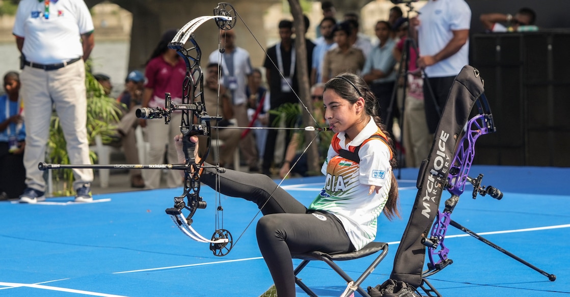 Ahmedabad: India's Sheetal Devi takes aim as she competes in a para compound women's event against Kazakhstan's Aizada Seidan during the World Archery Para Series (Stage III), in Ahmedabad, Wednesday, Sept. 9, 2026. (PTI Photo) (PTI09_09_2026_000253A)