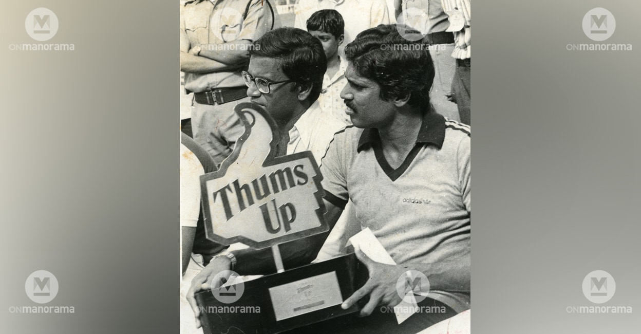 dilip-doshi-kapil-dev Dilip Doshi and Kapil Dev. Photo: Manorama Archives