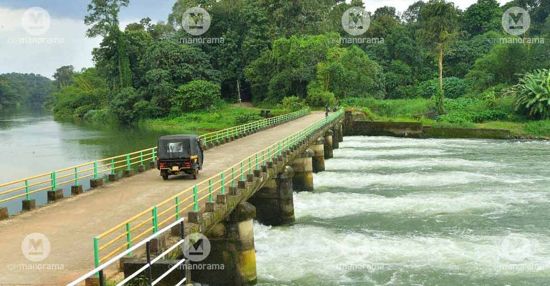 The safety fence allows the visitors to enjoy the views of the river without any danger. Photo: Vishnu Sanal/Manorama