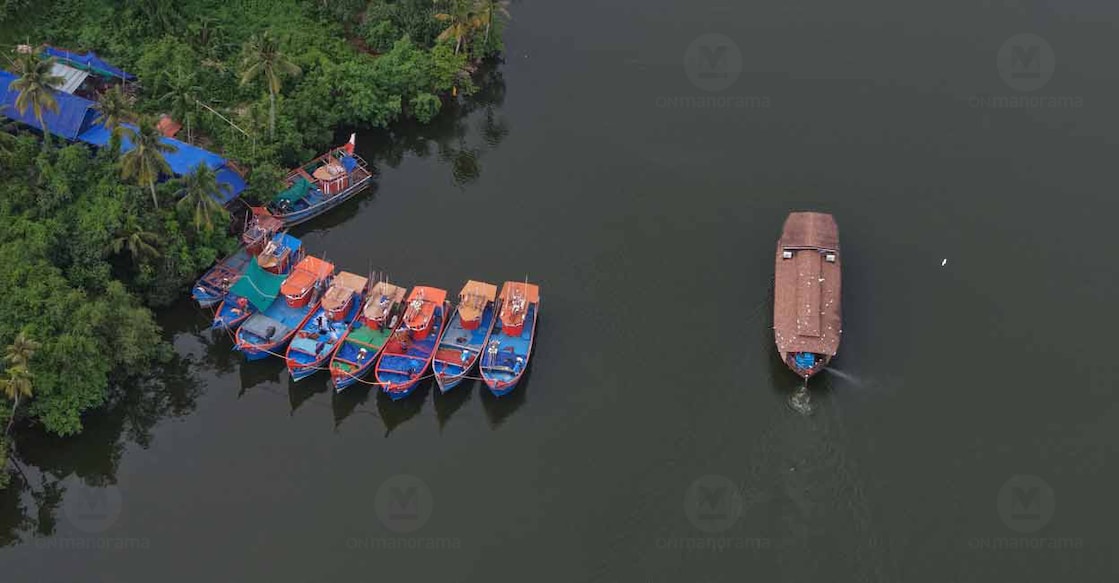 'See Ashtamudi' is a 5-hour cruise that explores multiple spots on the lake. Photo: Manorama
