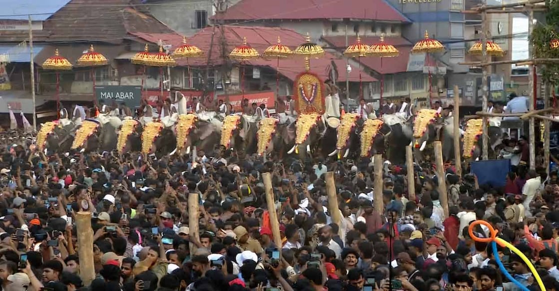 thrissur-pooram-kudamattam