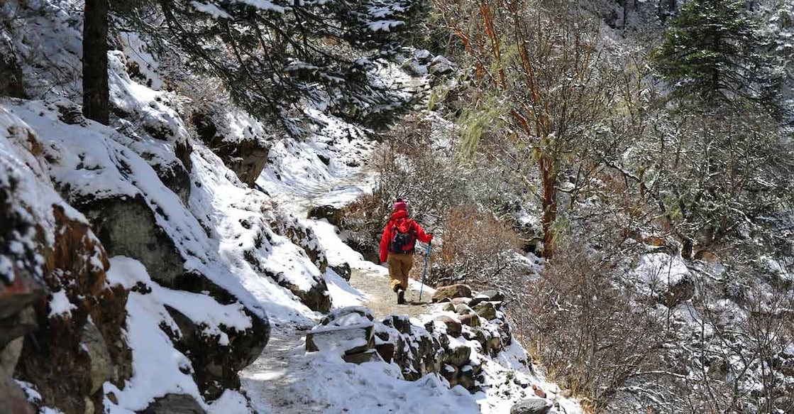 Nepal authorities have instructed trekkers to cancel their plans due to heavy snowfall. Representative image/Photo: iStock/yai112