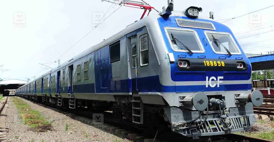 The express MEMU from Ernakulam to Kayamkulam will arrive at Ettumanoor at 9.42 am and depart at 9.43 am. Photo: Manorama
