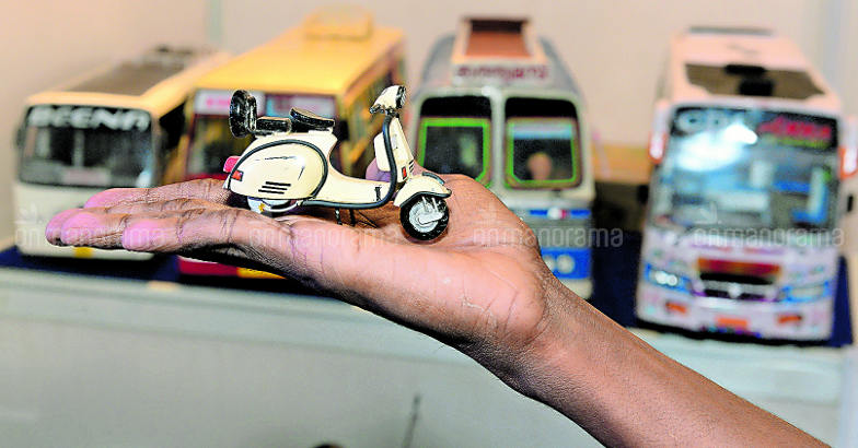 Ksrtc toy hot sale bus online