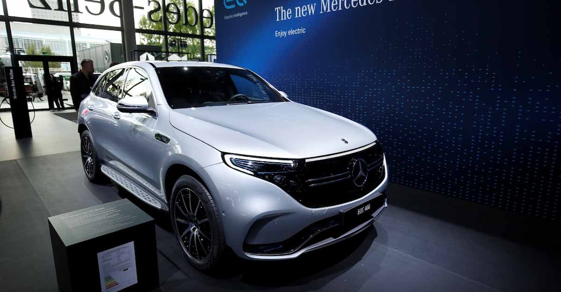 Daimler's electric Mercedes-Benz SUV to make US debut in 2021