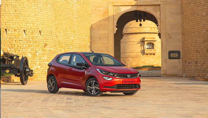 Tata Altroz test drive: An agile and potent premium hatchback newbie Tata Altroz test drive: An agile and potent premium hatchback newbie
