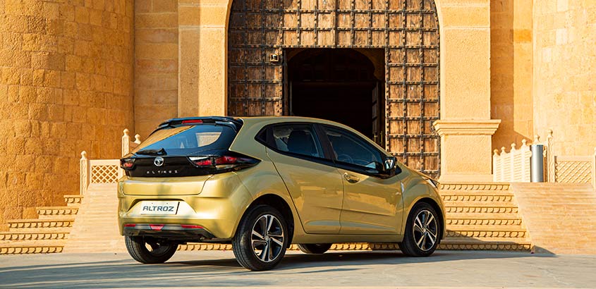 Tata Altroz test drive: An agile and potent premium hatchback newbie Tata Altroz test drive: An agile and potent premium hatchback newbie