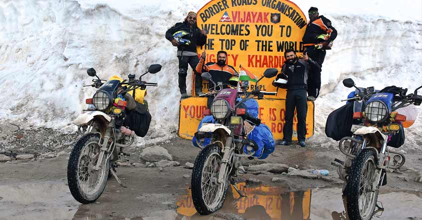 The magical touch: Owners of vintage Yamaha bikes vouch by this 'Aashan' The magical touch: Owners of vintage Yamaha bikes vouch by this 'Aashan'