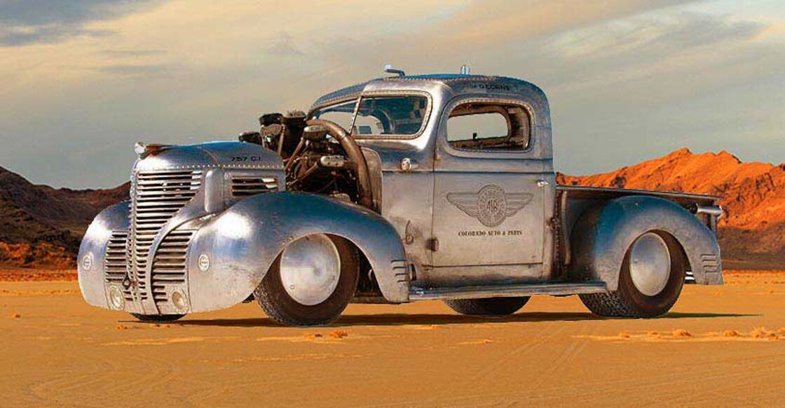 A jet's engine and 300 hp power, this is the truck that wowed the world | Video