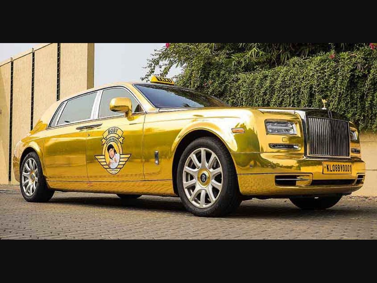 Flying buyers to UK and all that it takes to sell one Rolls Royce   Rediffcom