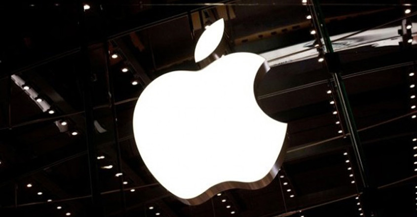 Apple becomes world's first trillion dollar company | Apple | first ...