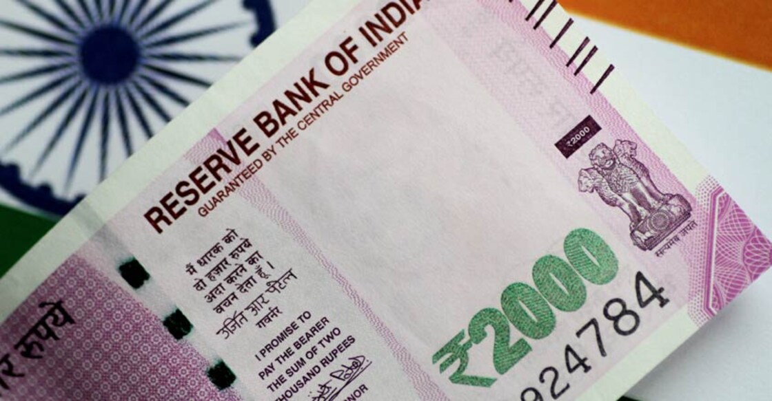 INDIA-ECONOMY-RUPEE