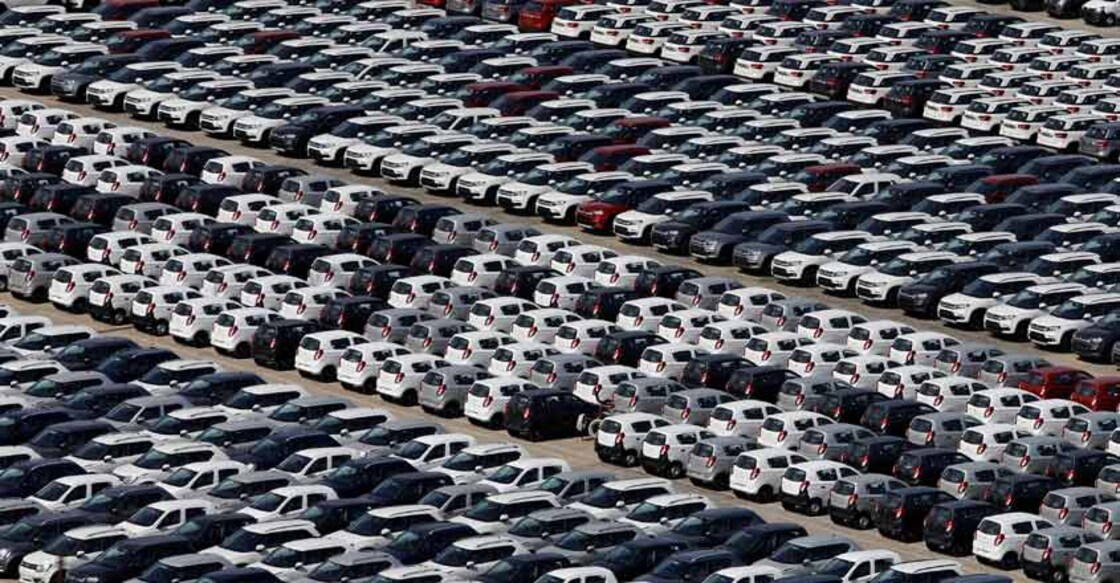 India's passenger vehicle sales drop for 11th straight month in September India's passenger vehicle sales drop for 11th straight month in September