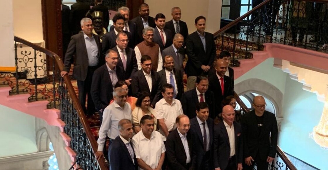 Despite snub by Modi and BJP's tirade, Amazon's Bezos get a warm hug from India Inc Despite snub by Modi and BJP's tirade, Amazon's Bezos get a warm hug from India Inc