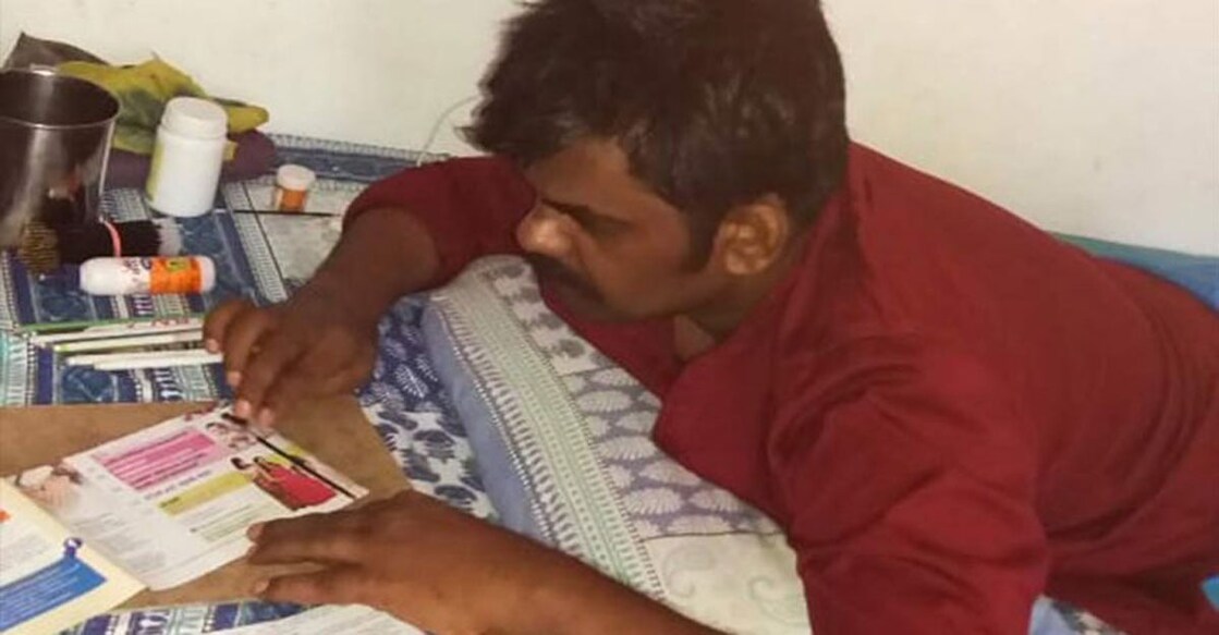 Mustafa is confined to his room, his umbrellas roam the world