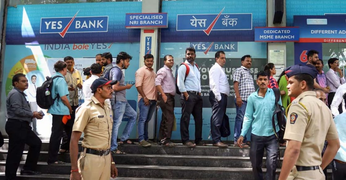 Yes Bank customers scramble for cash withdrawal at branches, most ATMs run dry