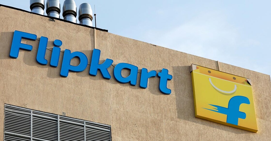 Flipkart eyes overseas listing, up to $50 billion valuation likely Flipkart eyes overseas listing, up to $50 billion valuation likely