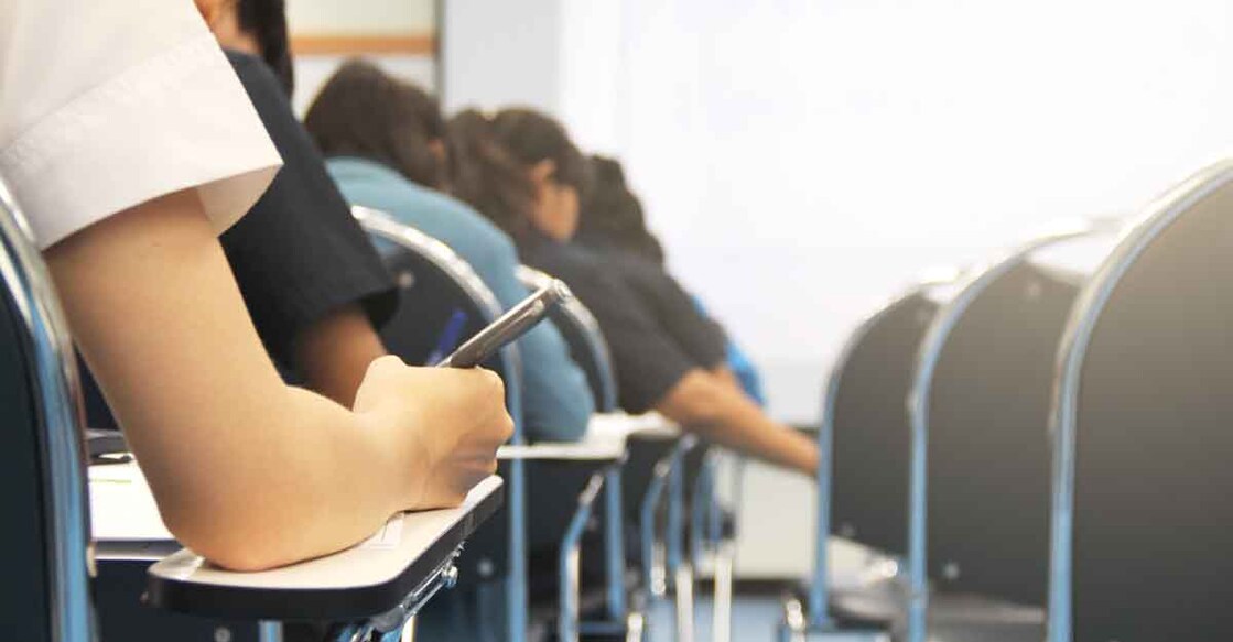 exams-students exams-students