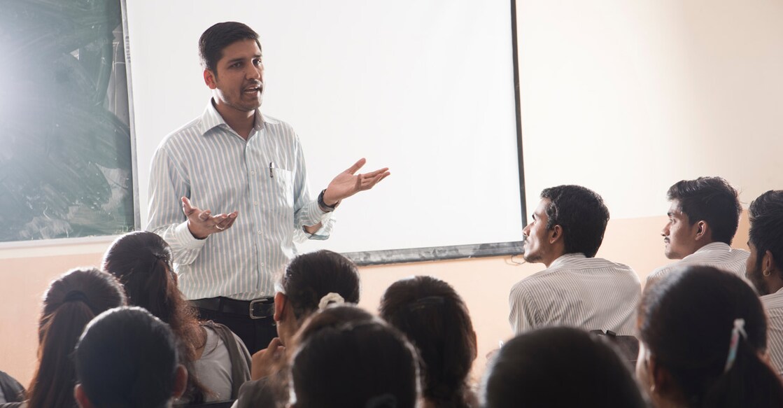 engineering-teacher engineering-teacher