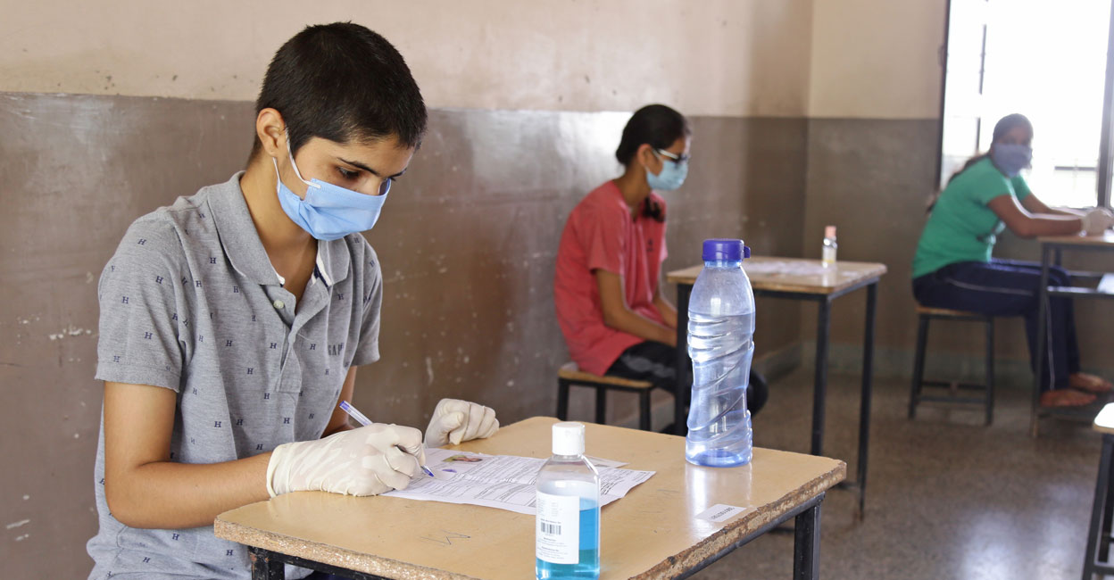 NEET candidate in Kerala seeks retest after losing precious time as invigilator bungles NEET candidate in Kerala seeks retest after losing precious time as invigilator bungles