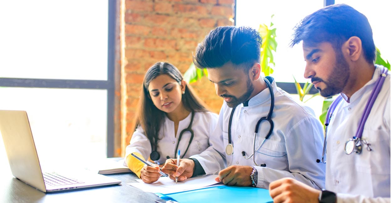 Make portal to assist Ukraine return medical students in admissions to foreign colleges: SC to Centre