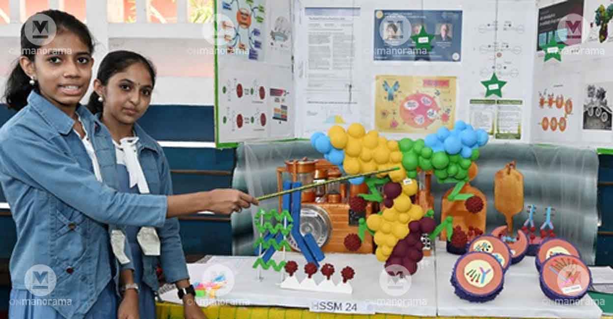 thrissur-main Niranjana Ratheesh and Richu Jobet of Pala St. Mary's GHSS won first place in the HS category still model competition at the State School Science Fair. Photo: Manorama