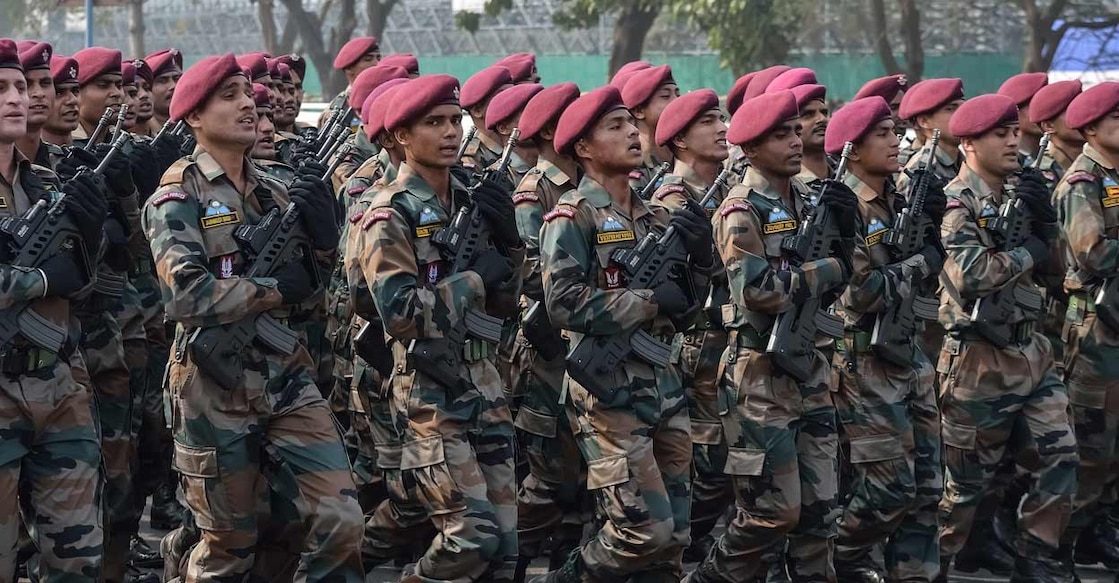 army Image Credit: Shutterstock images