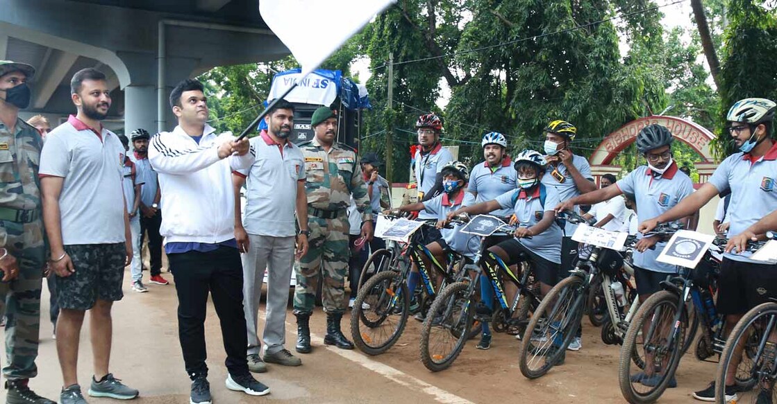 A cycle rally to spread the message was flagged off by the District Police Chief Jaydev IPS from Alappuzha beach: Special Arrangement 