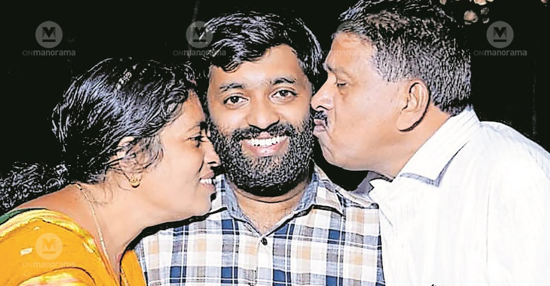 UPSC Civil Services: Arjun Unnikrishnan makes amends for early stumble Arjun Unnikrishnan with his parents.