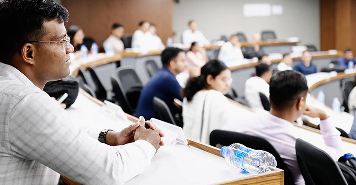 The IIMA alumni network comprises more than 40,000 professionals who are closely connected to their alma mater and support the institute in several ways. Photo: www.iima.ac.in