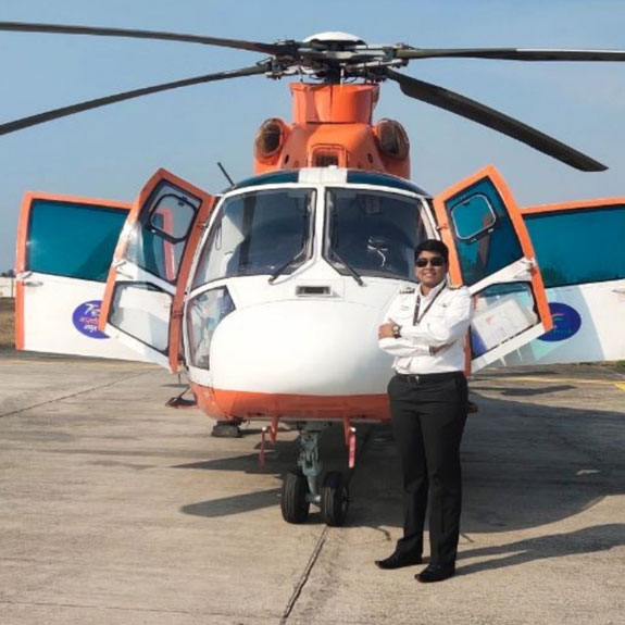 Captain Reena Varughese, originally from Konni in Pathanamthitta, has been a helicopter pilot for 15 years. 