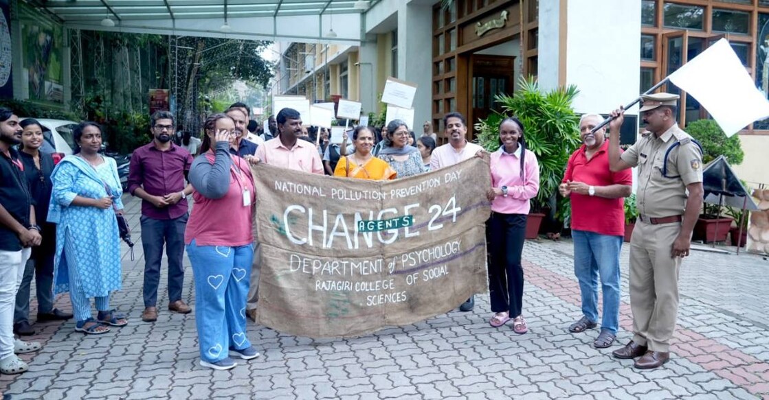 Rev. Fr. Dr. Saju M.D., CMI, Principal of Rajagiri College of Social Sciences, along with SI Babu John P., Ernakulam District Coordinator of Children and Police, Thooshan founder Vinay Balakrishnan, Dr. R. Bharathi Rajan, Dr. S. Antony Ceasar, and Dr. Anita Rajah attended the event. Photo: RCSS