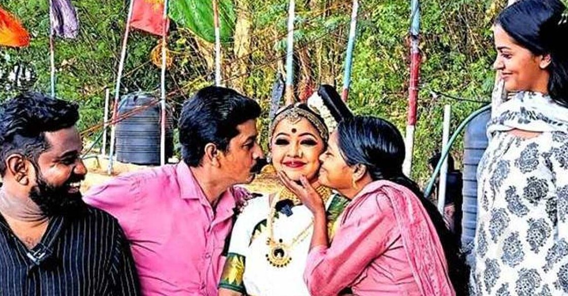 kalolsavam Pavithra Manoj with her parents and sister. Photo: Manorama