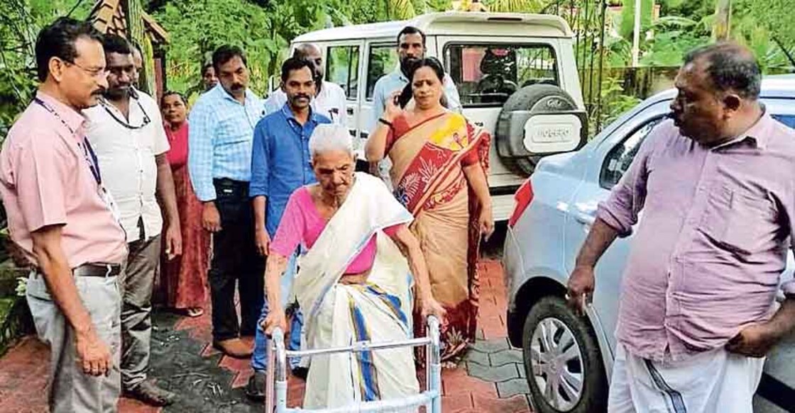 Son abandons 93-year-old mother, brother reclaims her after legal battle