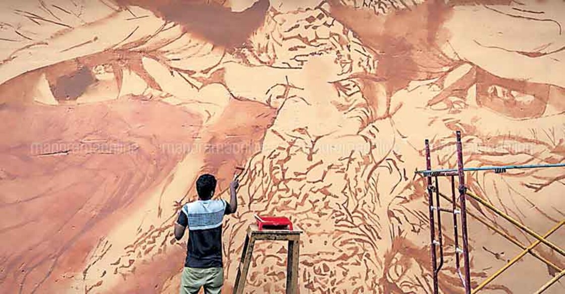 Murals adorn public walls ahead of Biennale Murals adorn public walls ahead of Biennale