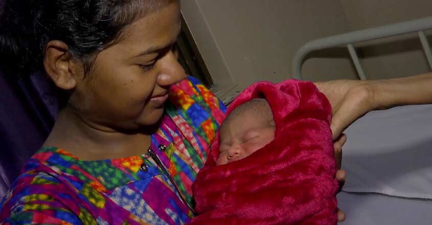 Free caesarian for flood victim at private hospital | Kerala Floods ...