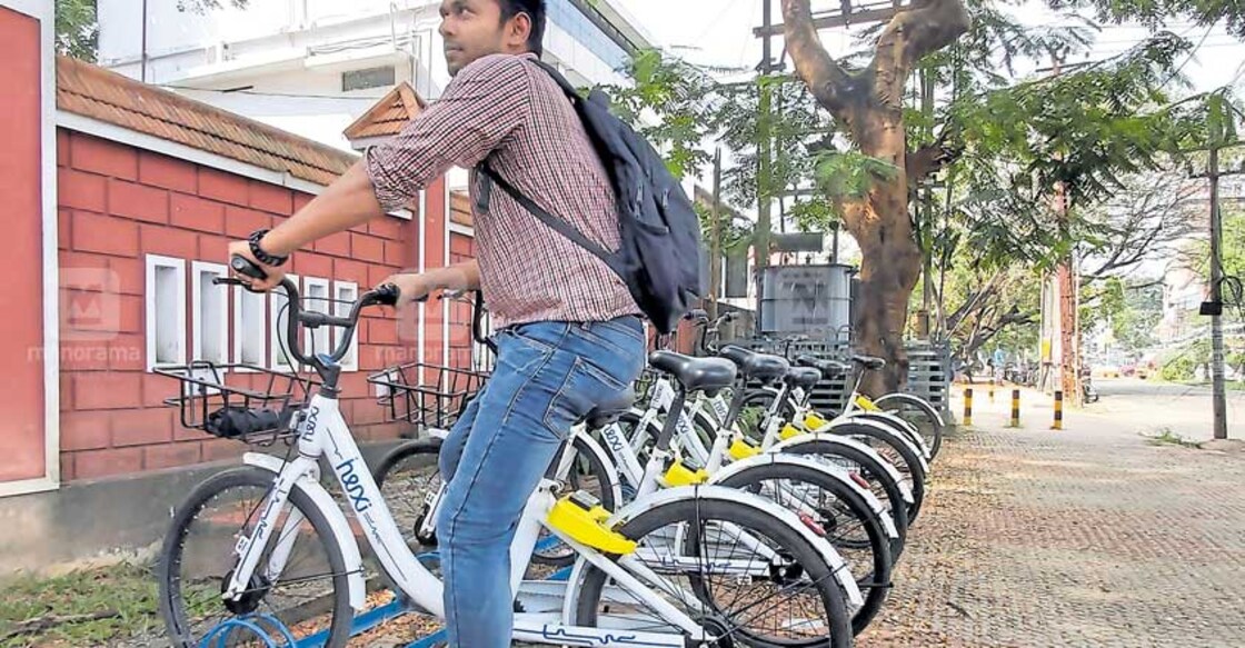 Hire a cycle as you get down from Kochi Metro, know more here