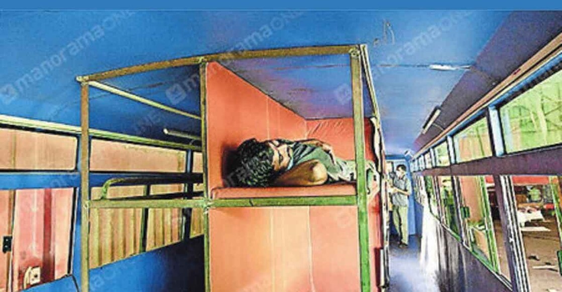 Sleeper bus for drivers Sleeper bus for drivers