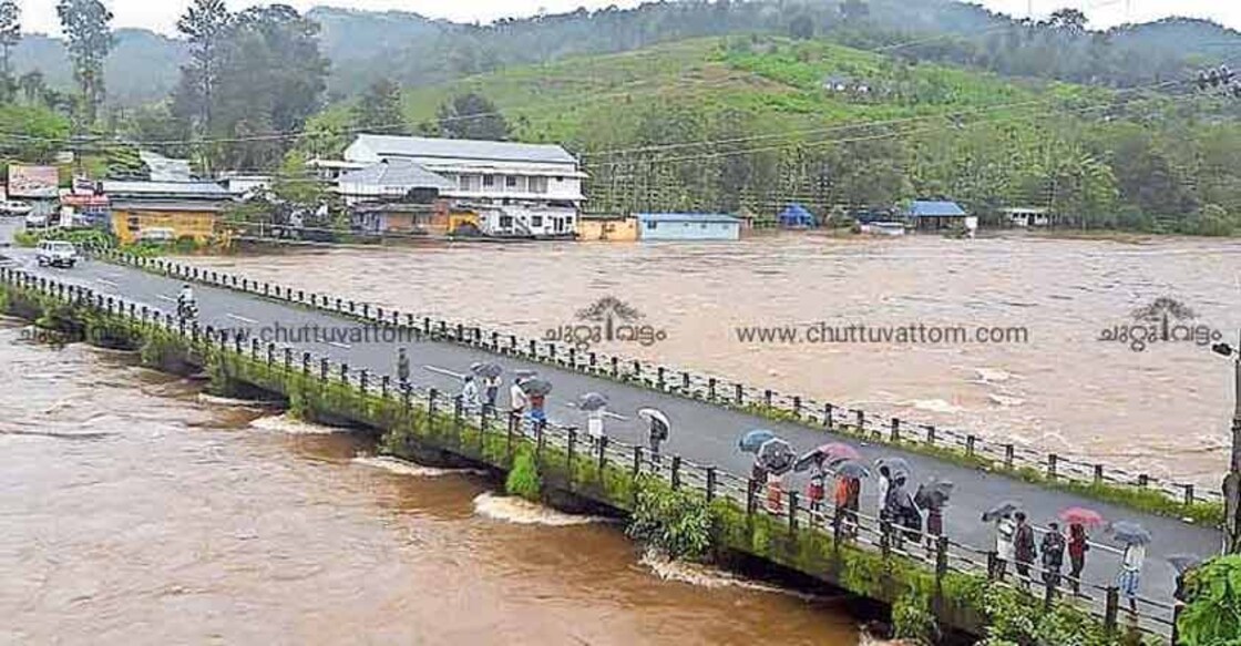 Lucky escape for 6 of family as mudflow buries house Lucky escape for 6 of family as mudflow buries house