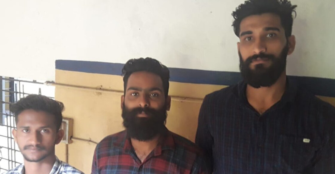 3 held for duping people in the name of CM's relief fund