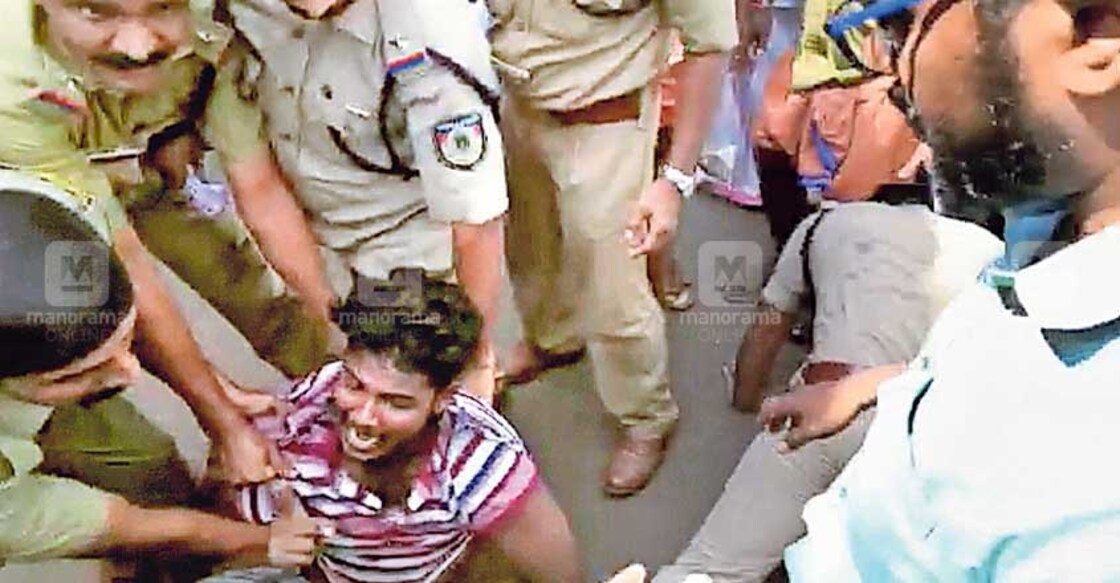 Cops, public spar after teen objects to parking of police jeep; 4 booked