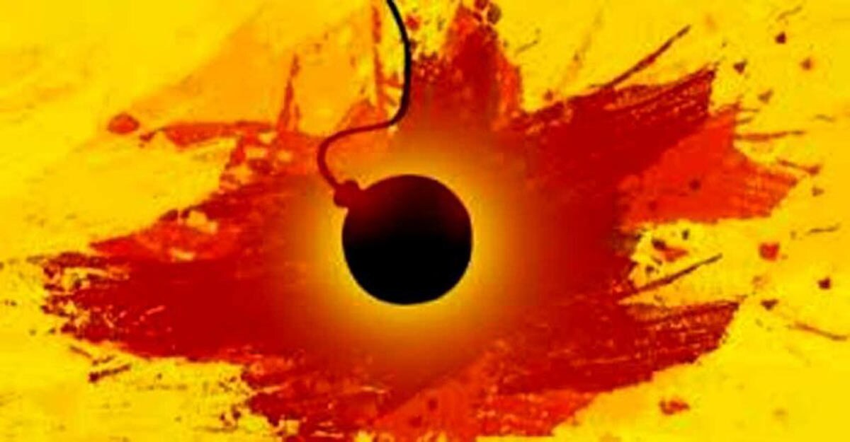 Alleged RSS men hurl bomb at CPI worker's house in Kannur