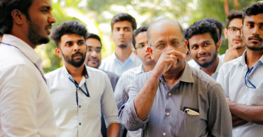 Saingits students hand over notebooks to flood-hit Saingits students hand over notebooks to flood-hit