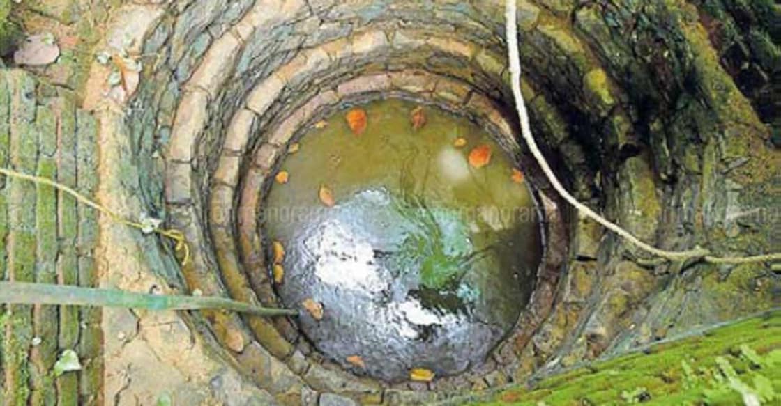 polluted-well Valsamma Philip's well that became dirty in the flooding. | Photo: Manorama