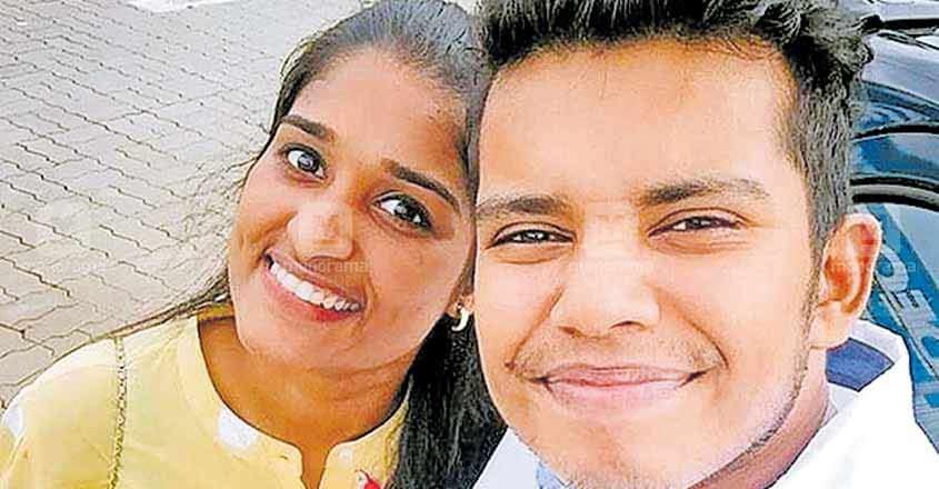 After Nipah and floods, COVID-19 forces couple to postpone wedding for a third time After Nipah and floods, COVID-19 forces couple to postpone wedding for a third time
