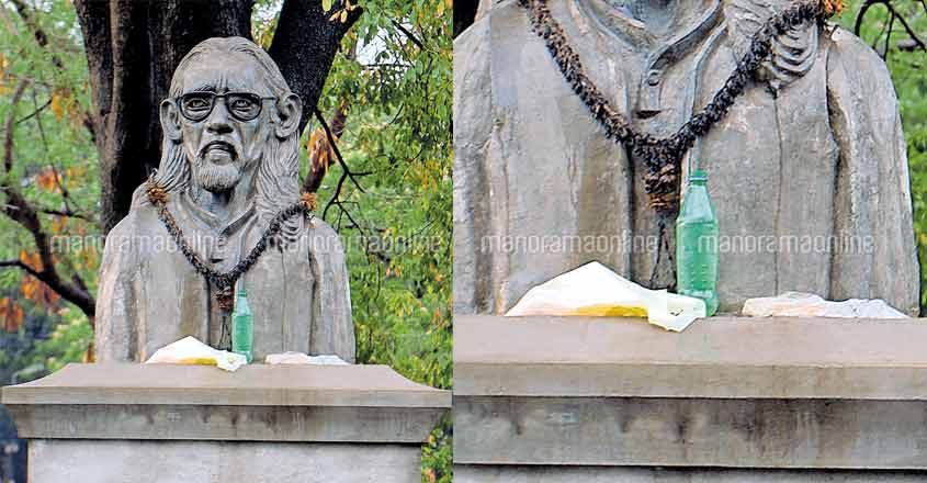 OV Vijayan's statue premises turns into garbage heap