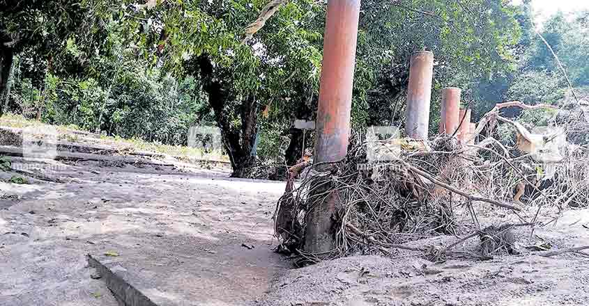 Heritage park that celebrates legends of Naranathu Bhranthan lies dead in water Heritage park that celebrates legends of Naranathu Bhranthan lies dead in water