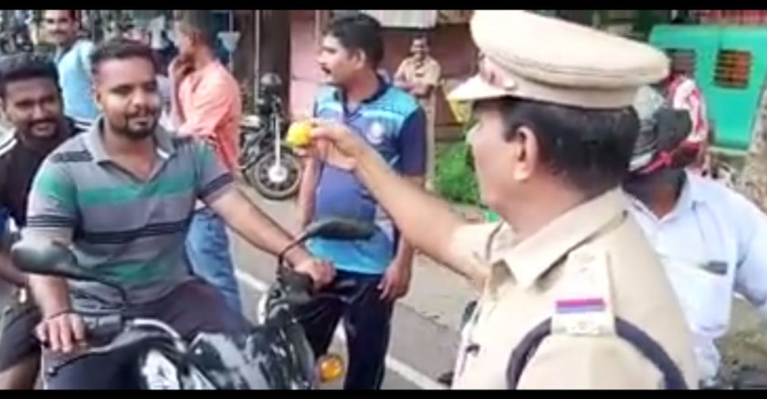'Ladoo' for not wearing helmets: Kerala cop's novel attempt goes viral 'Ladoo' for not wearing helmets: Kerala cop's novel attempt goes viral